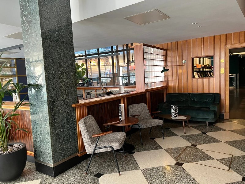 Telegraph Hotel