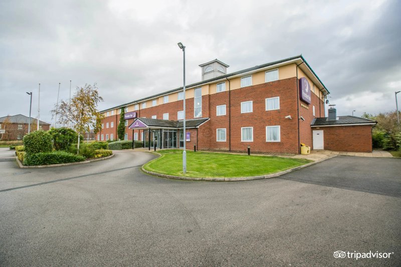 Premier Inn Wakefield South (M1, Jct39) Hotel