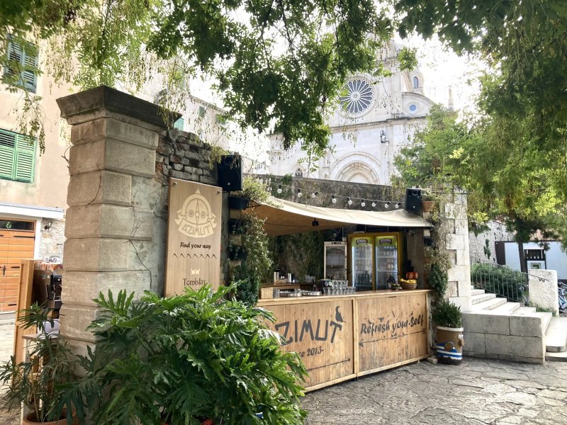 Azimut Caffe Bar