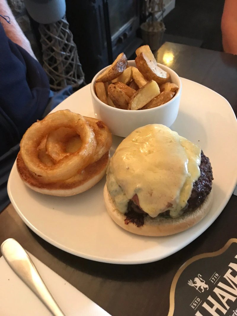 Guardbridge Inn