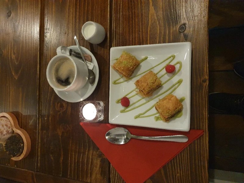 Evi Bakehouse