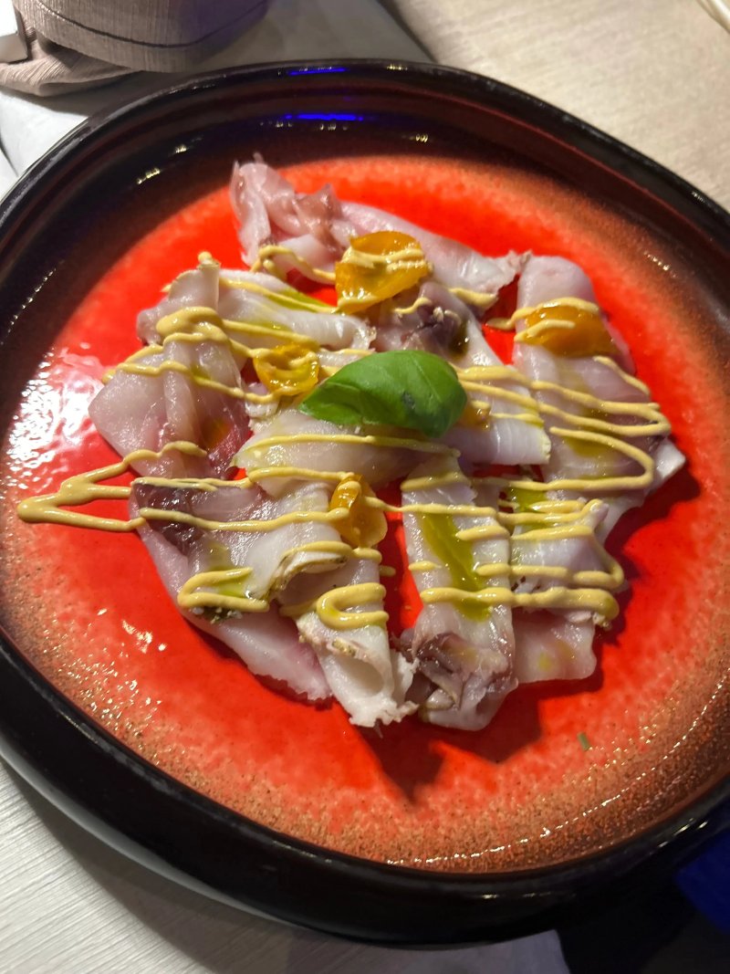 Tuna Lounge Restaurant