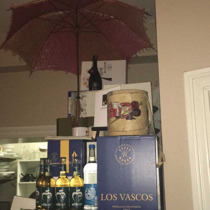 Karls Cafe & Weine