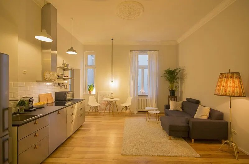 Relax in the old building, in the heart of the city