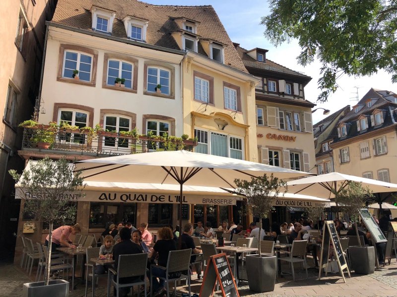 Au Quai de l'Ill