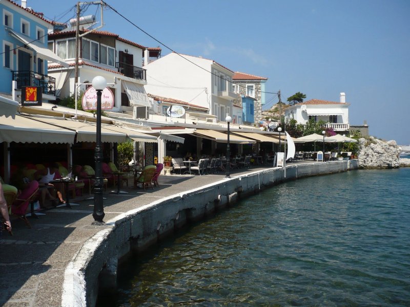 Kokkari Beach Hotel
