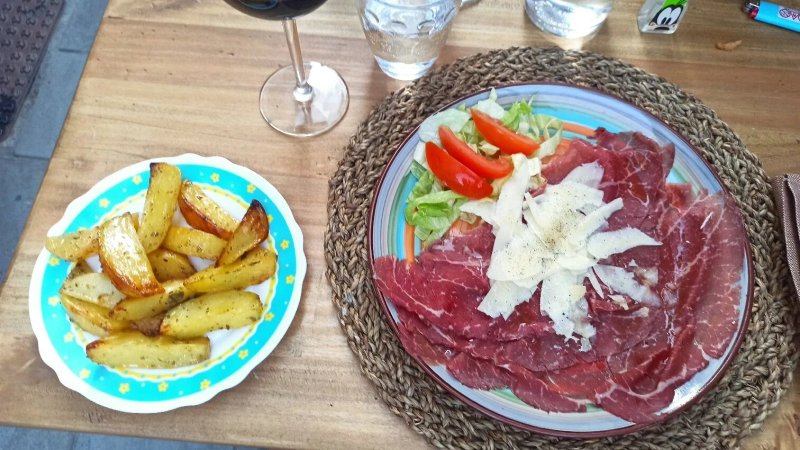 Chianni Bistro