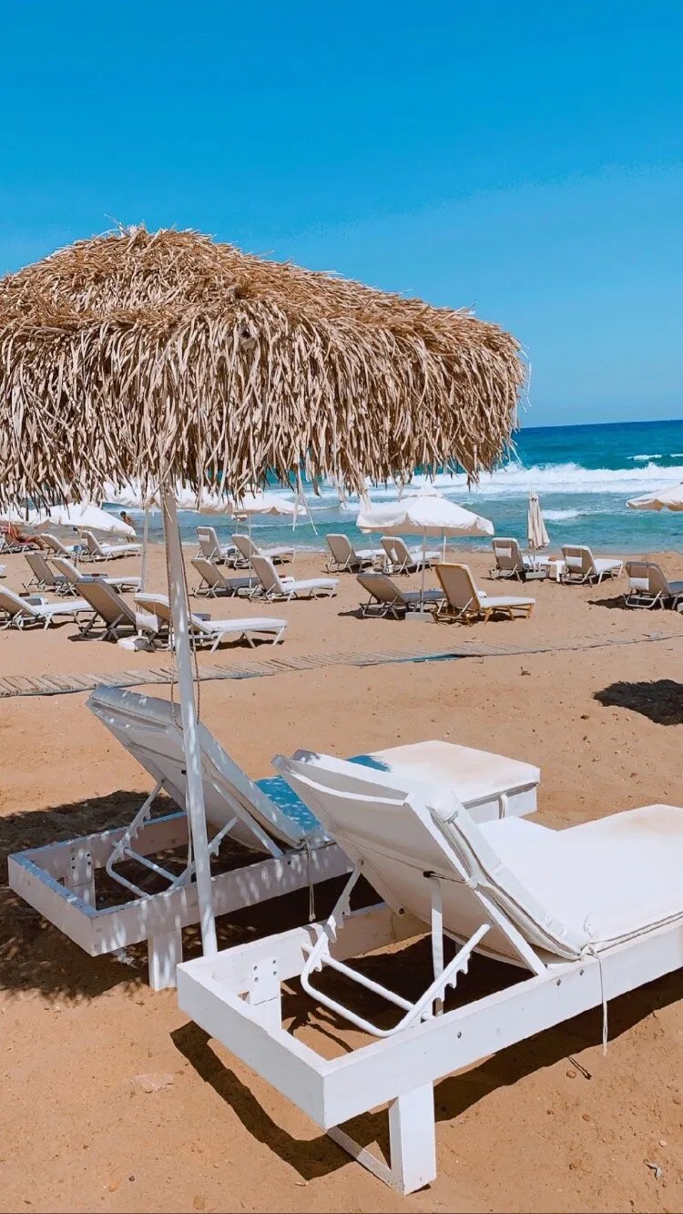 Akrogiali Beach Hotel