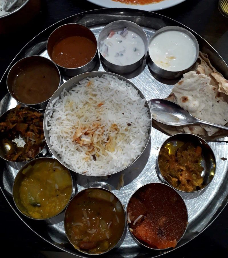 Rishi's Indian Aroma