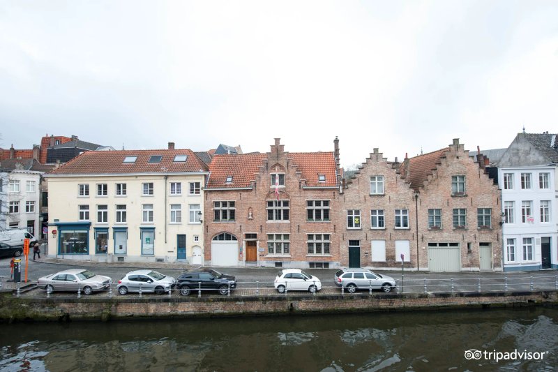 Canalview Hotel Ter Reien