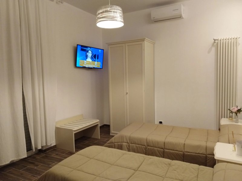 Domus Al Corso B&B
