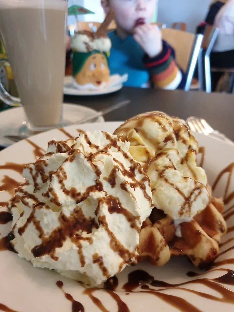 Mr Moo's