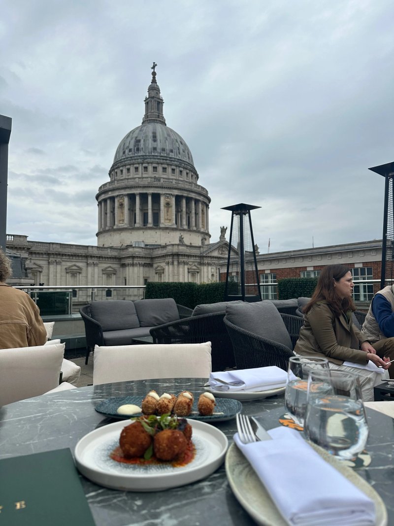 Sabine Rooftop Bar