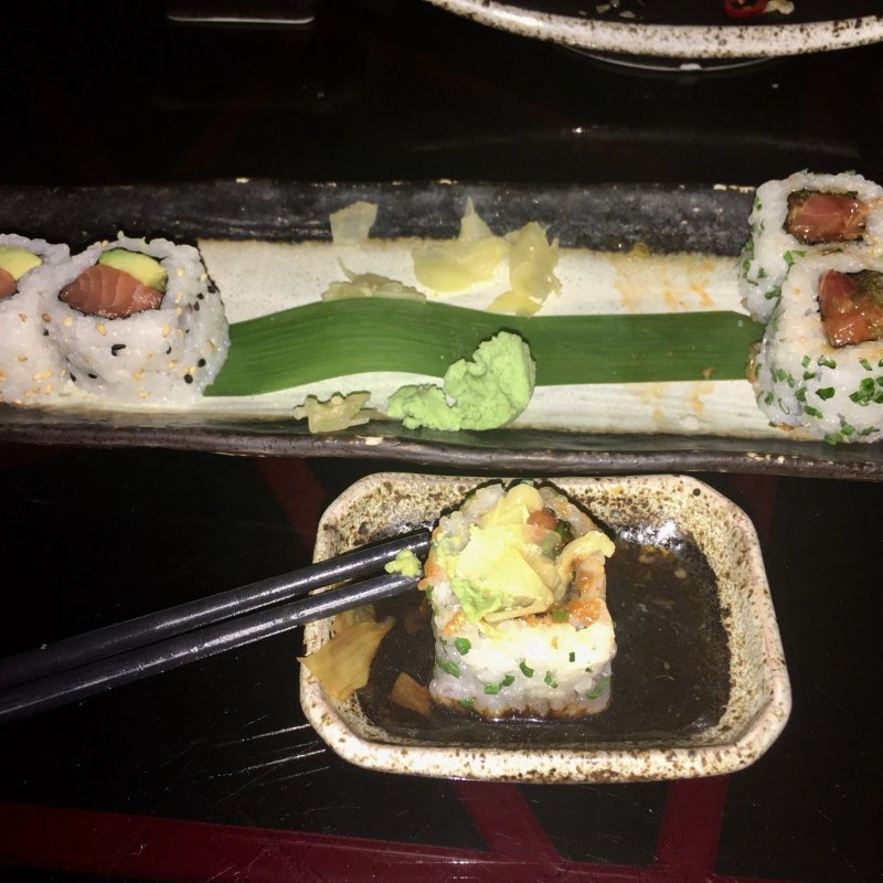 Ichi Sushi and Sashimi Bar