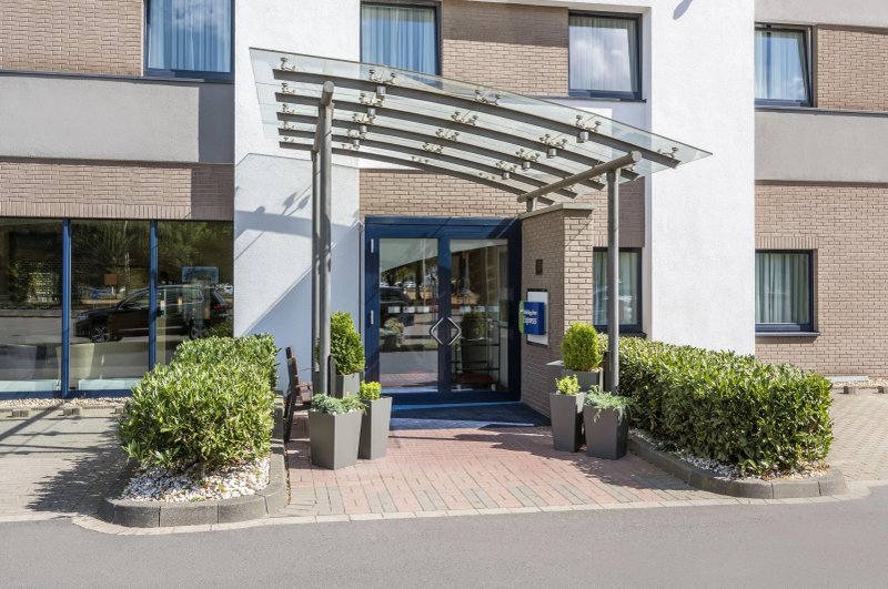Holiday Inn Express Cologne - Muelheim By IHG