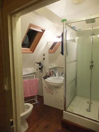 Logis Les Remparts -  Bed and Breakfast