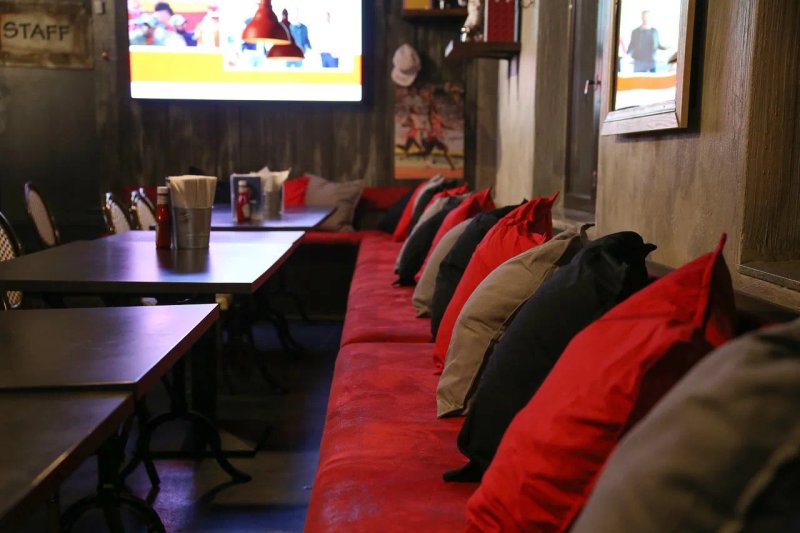 Restaurant Hook