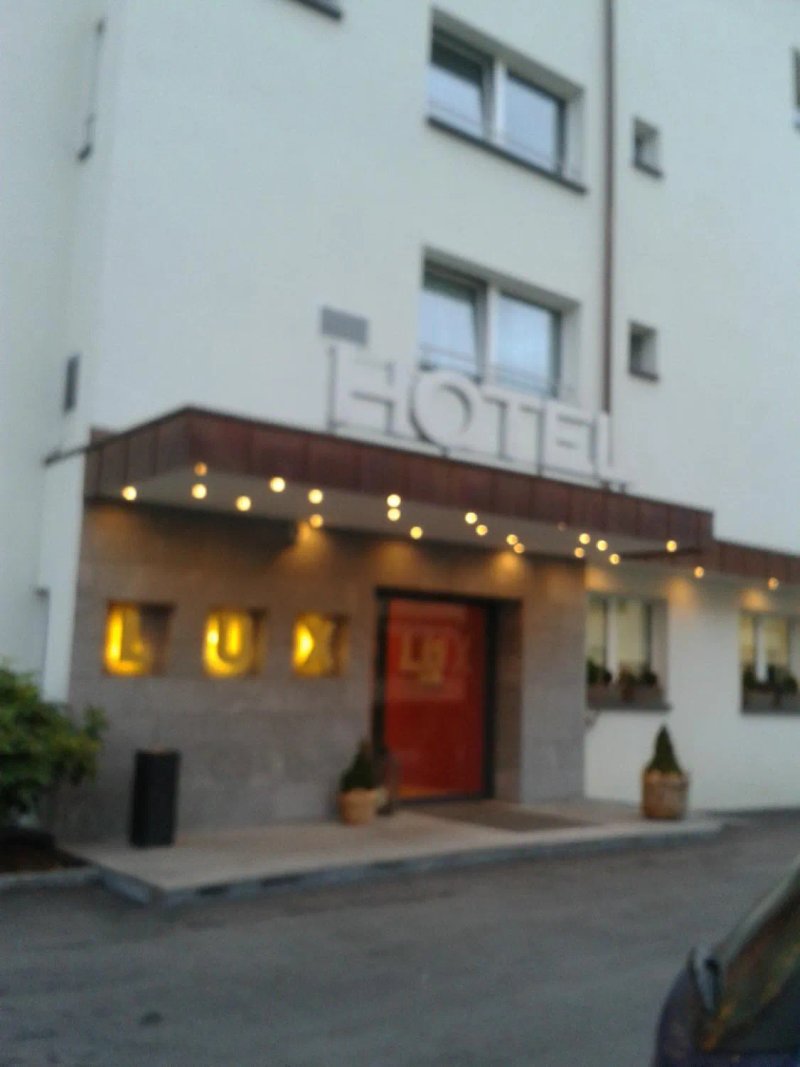 Businesshotel LUX, Emmenbruke