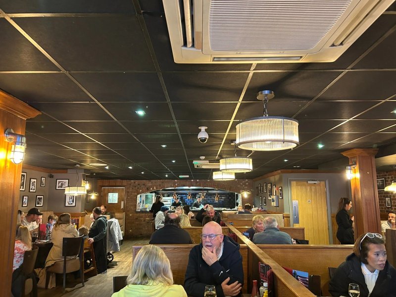 Harveys New York Bar and Grill