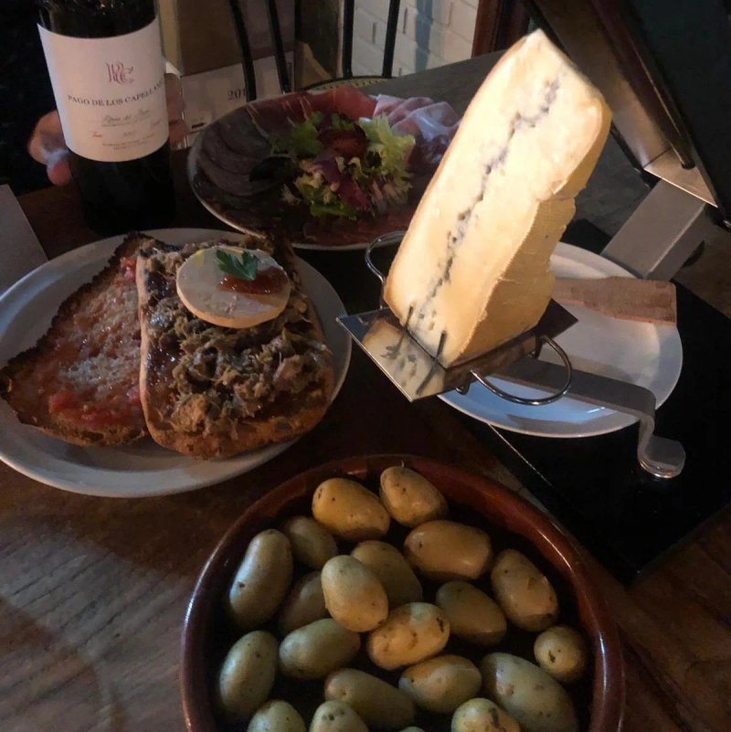 Lamont Restaurant