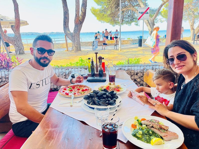 Plaza Beach Restaurant Fazana