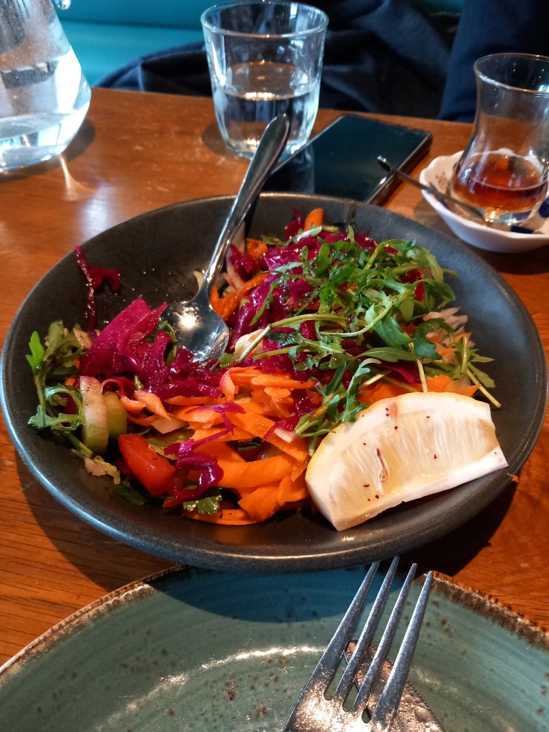 Gokyuzu Finchley