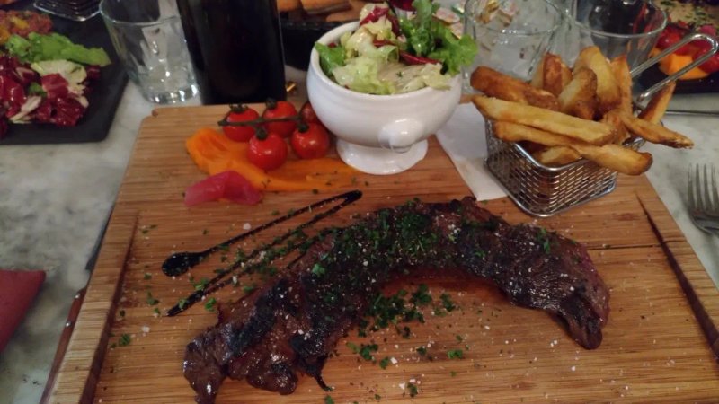 Le Grand Cafe