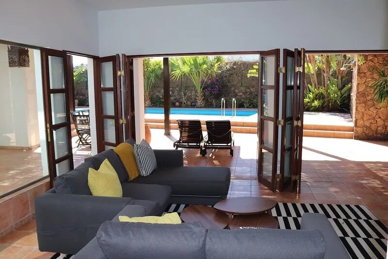Wellness Villa Luxe - Heated Pool - Steam Room - WiFi Netflix Sonos Trop Garden