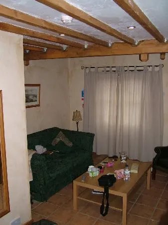 Llethryd Barns