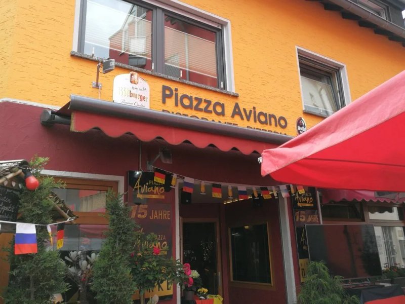 Piazza Aviano Ristorante-Pizzeria-Biergarten