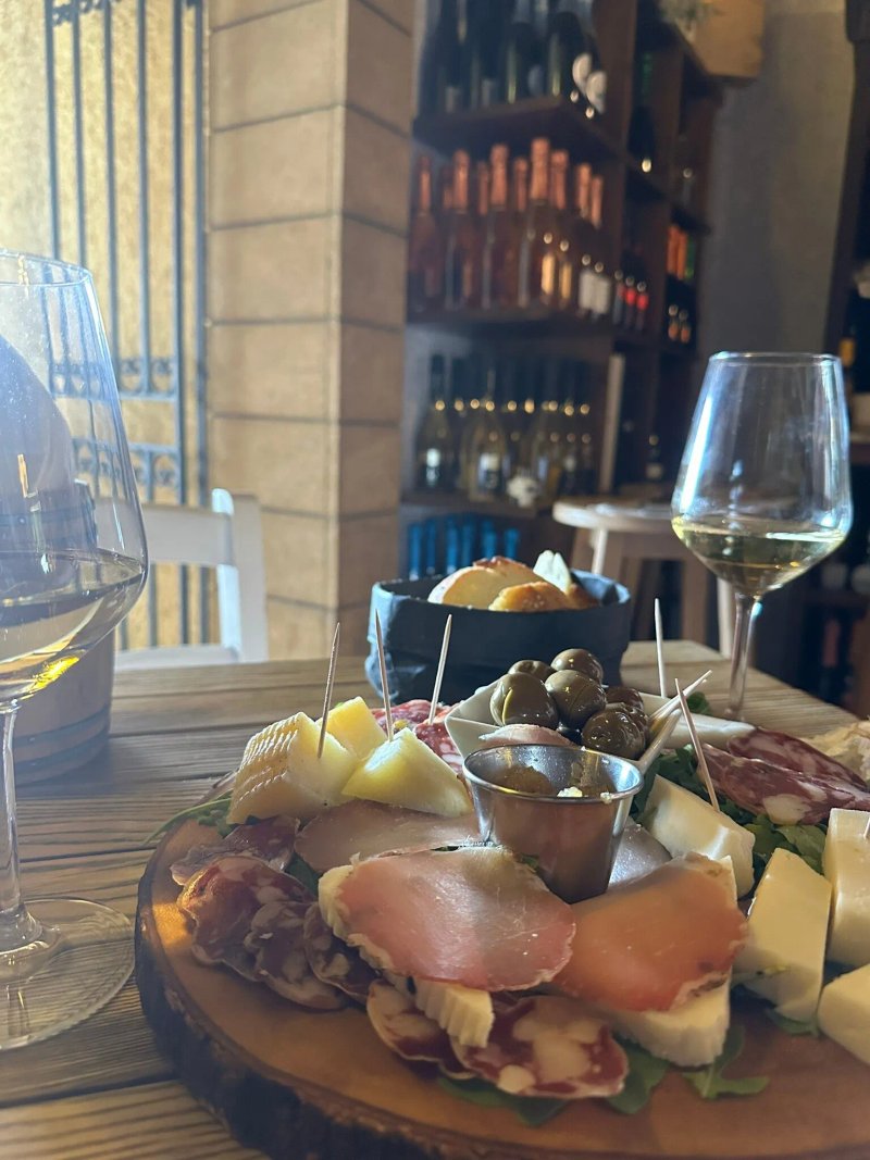 Enoteca Le Petit Tonneau