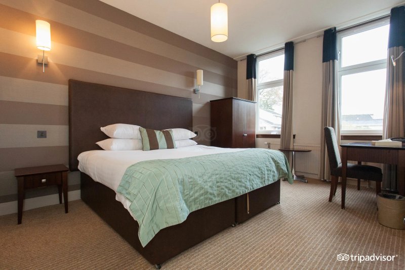 Rosslea Hall Country House Hotel