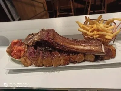 Restaurante Rubia Y tinto By Havana