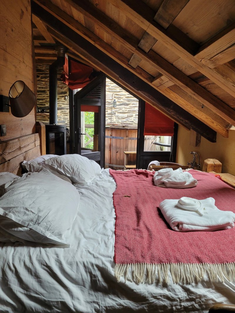 Les Cabanes De Rensiwez