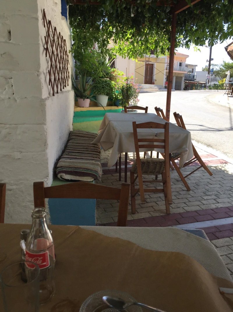 Tavern Kastro