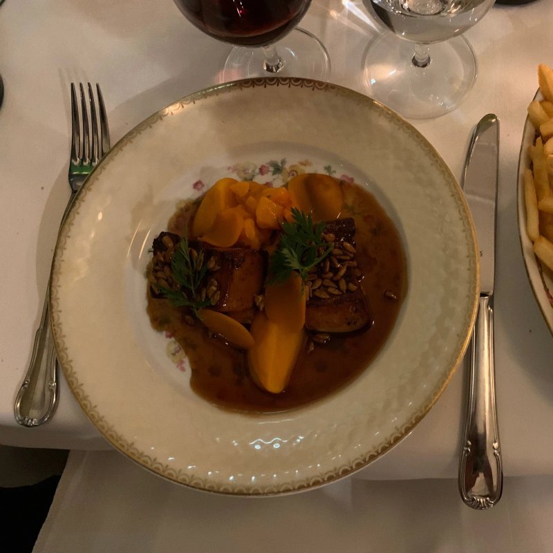 Louise Petit Restaurant