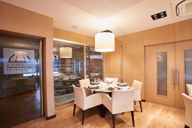 Grand Plaza Hotel & Wellness