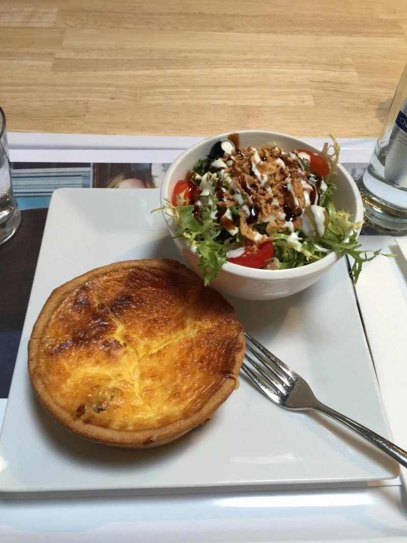 Le 12-30 Boulevard