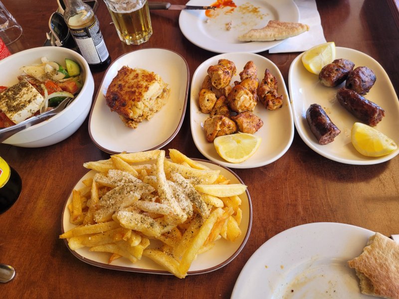 Hungry Horse Taverna