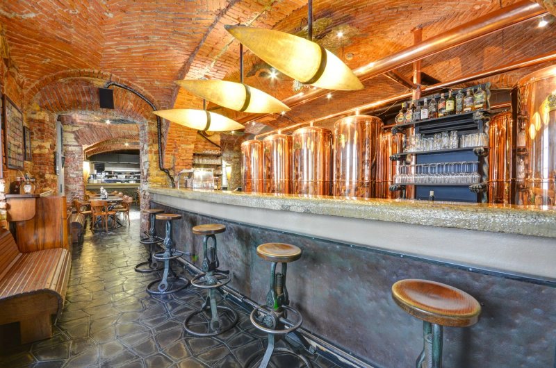 Restaurant Bredovsky Dvur