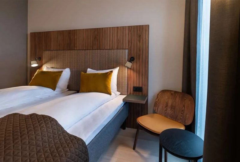 Quality Hotel River Station