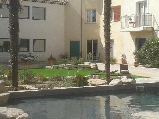The Originals City Hotel Le Village Provençal, Pertuis