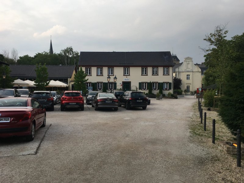 Nachtquartier Burg Flamersheim