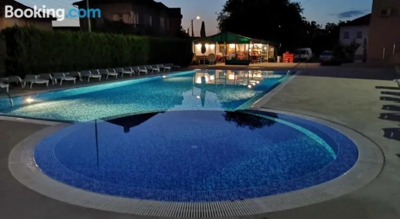Khotelski Kompleks Iglen