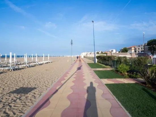 Adriatic Palace Hotel