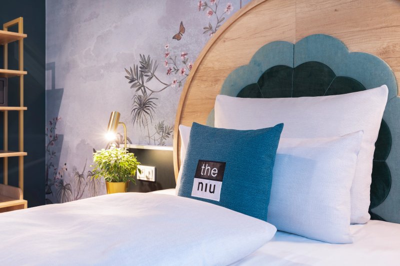Holiday Inn - The Niu, Flower Konstanz