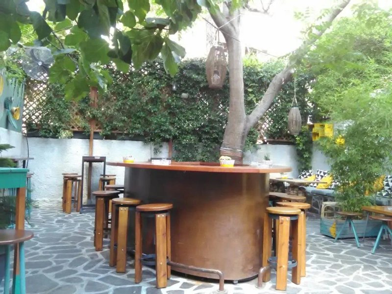 Kokkini Svoura