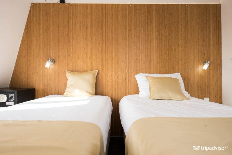 Hotel Larende