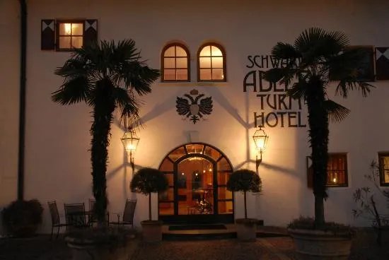 Schwarz Adler Turmhotel
