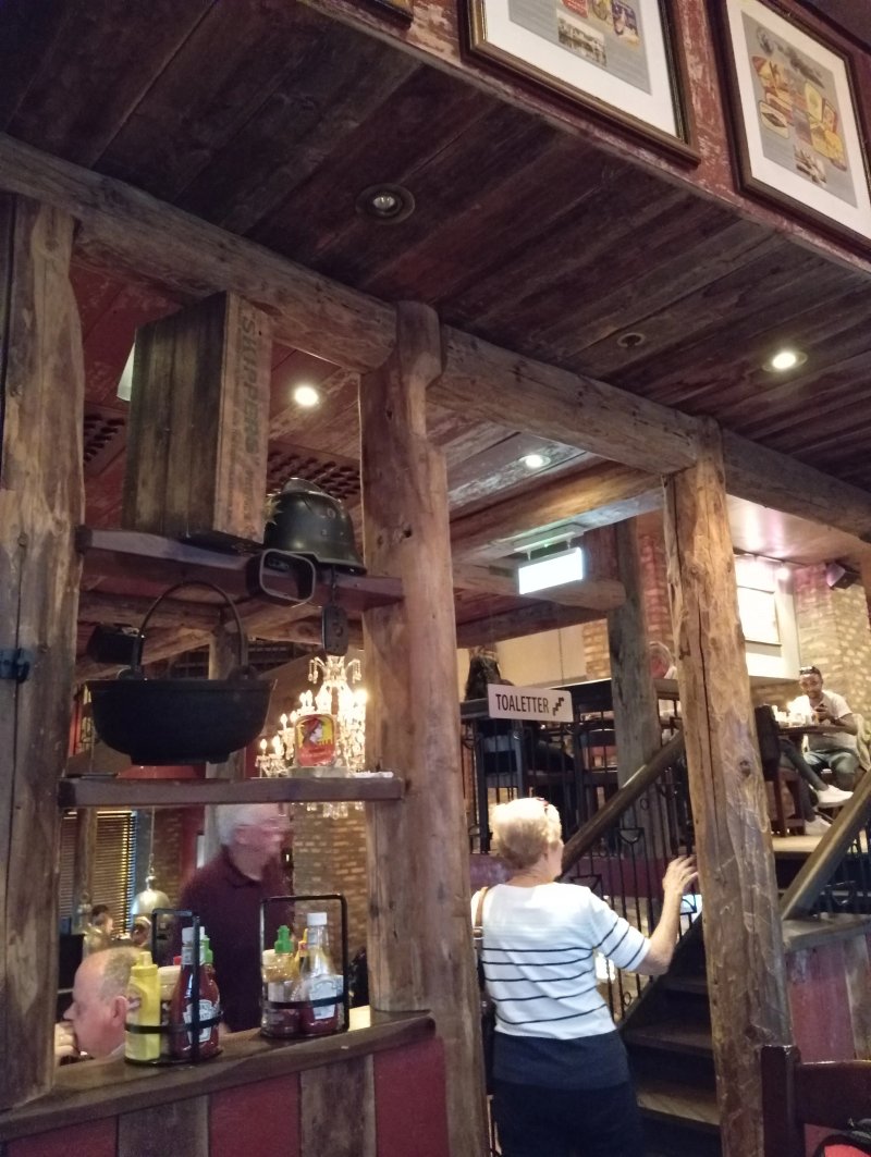 Egon Restaurant